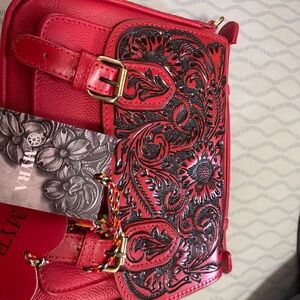 Myra purse
